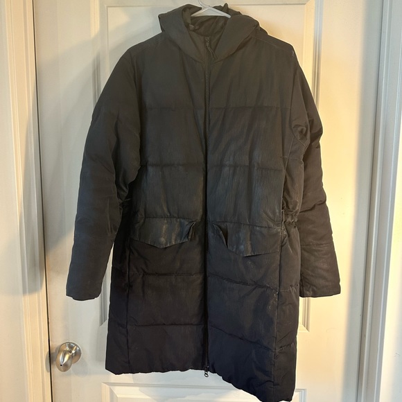 Everlane Black Weatherproof Renew Long Line Hoodie Puffer Coat, size Small - Picture 7 of 12
